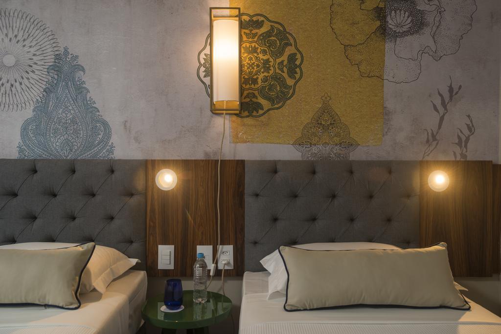 Hotel Luzeiros Recife Exterior foto A room at the hotel