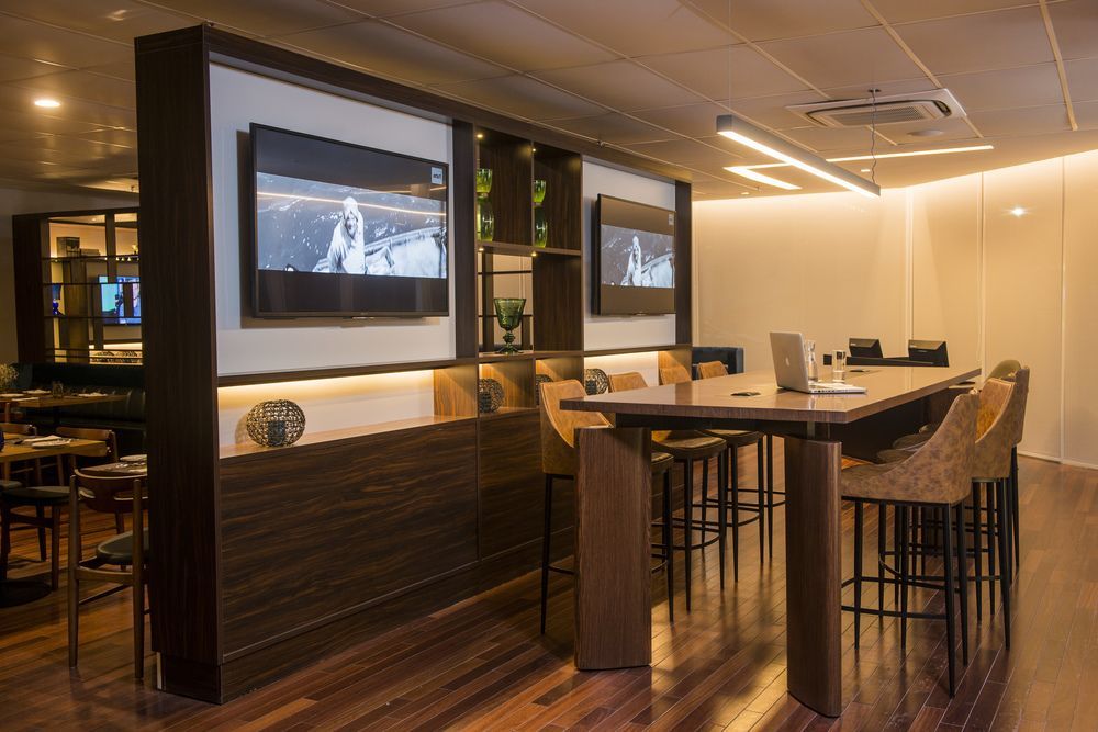 Hotel Luzeiros Recife Exterior foto The lounge at the airport